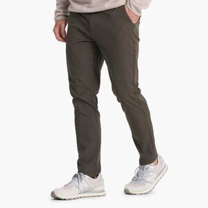 Vuori Men's Cascade Tech Chino Pant 38x32